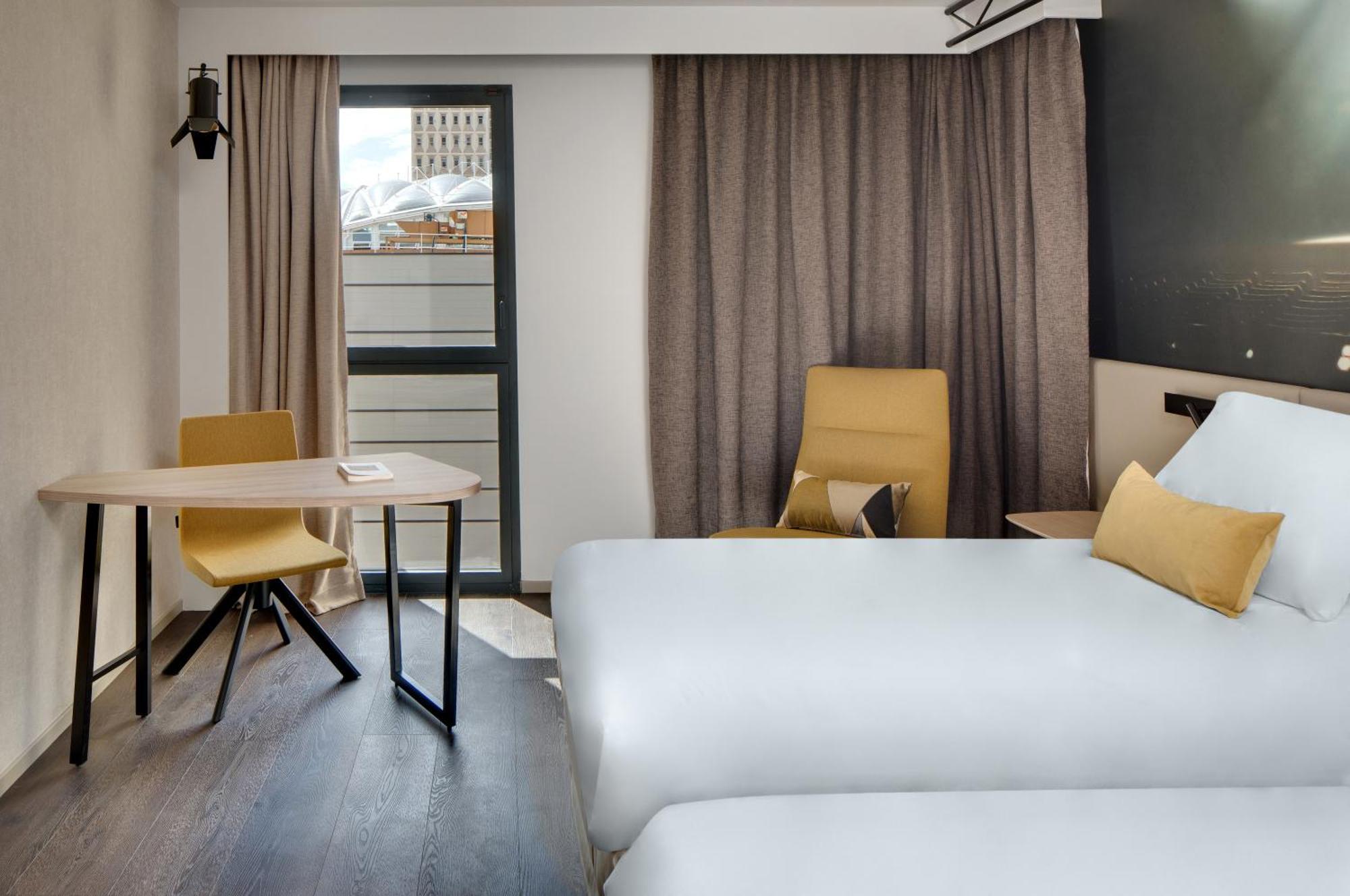 Mercure Montpellier Centre Comedie Exterior photo