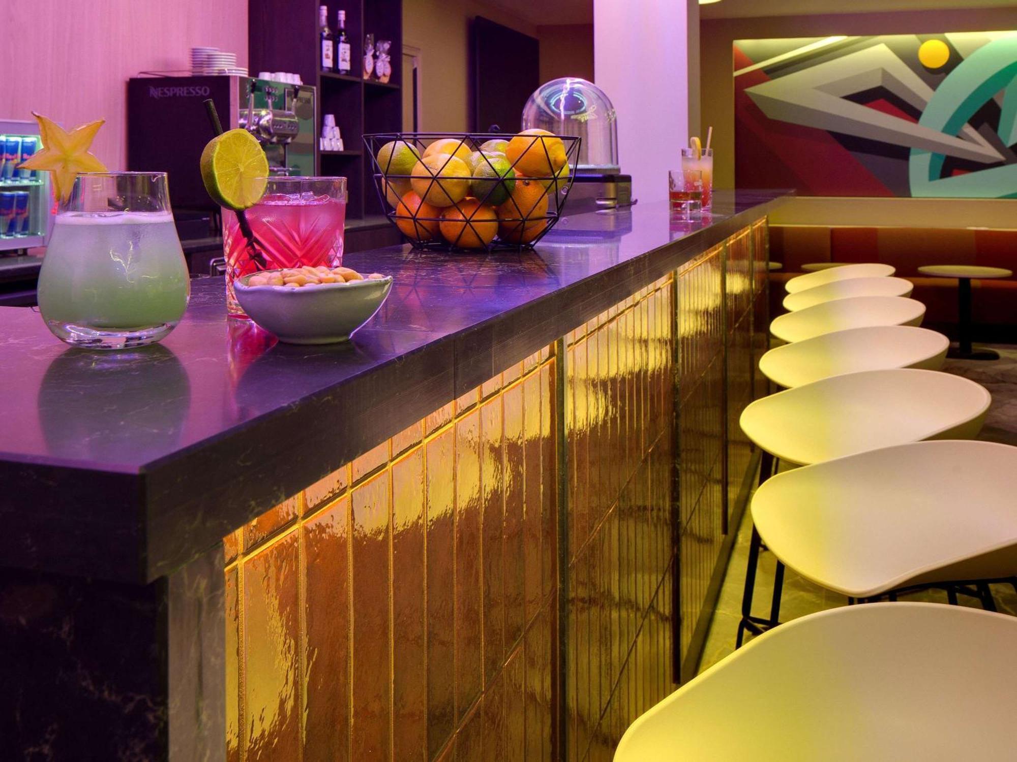 Mercure Montpellier Centre Comedie Exterior photo